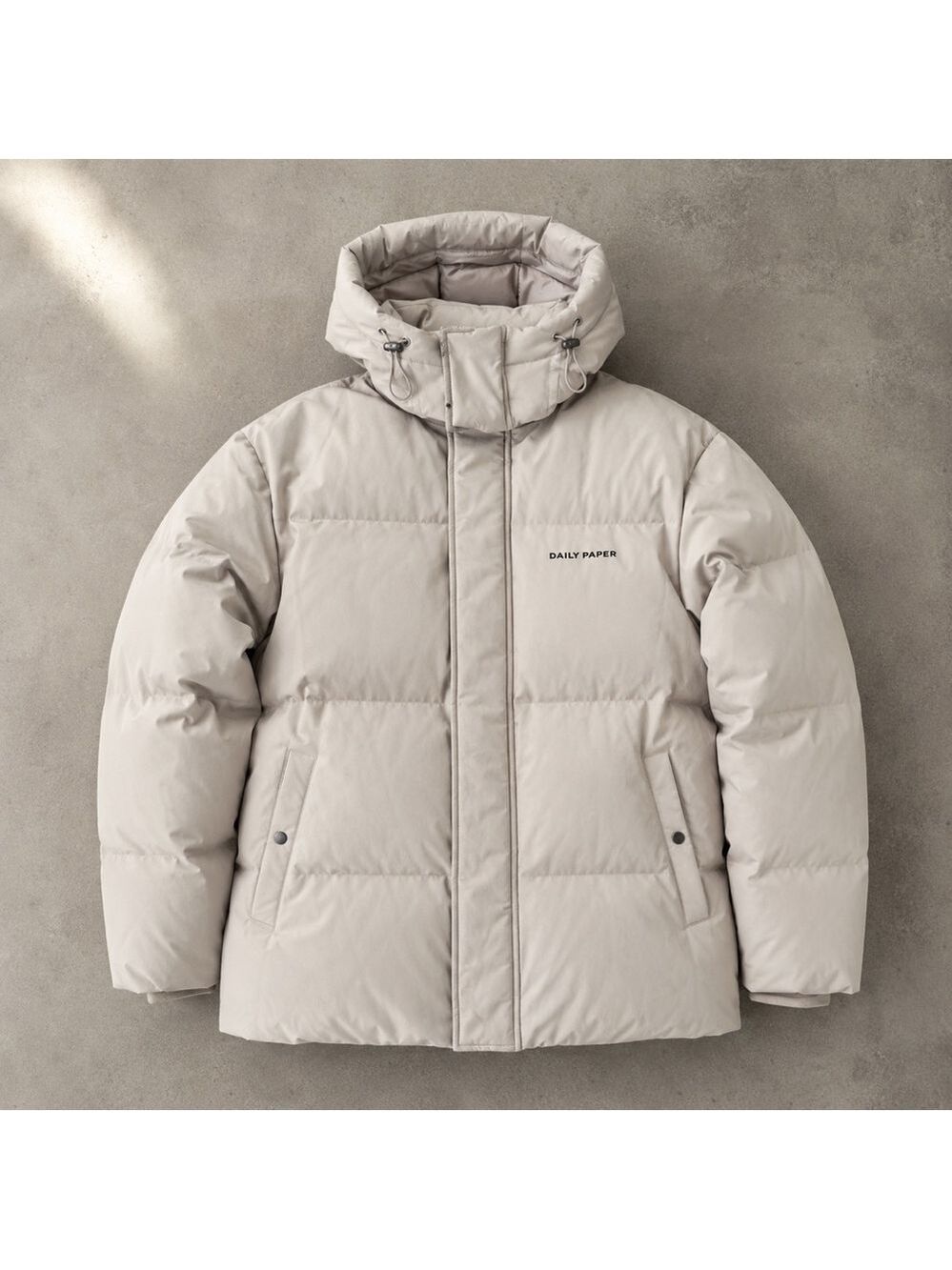 DAILY PAPER The Nicole Puffer in Nacreous Clouds Beige